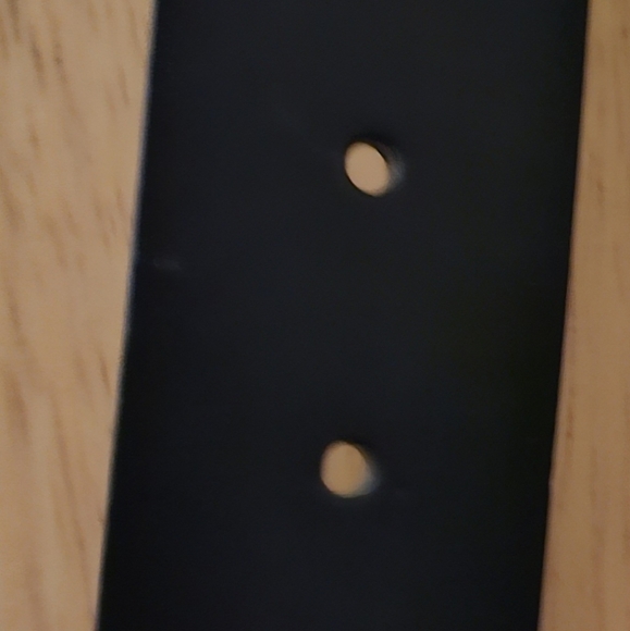 Black Silver Buckle Belt - Picture 3 of 4